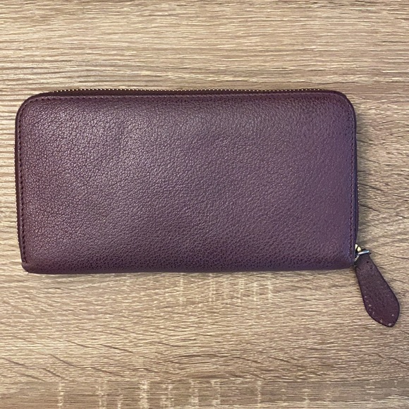 💜 BURBERRY  Leather Continental Women’s Wallet - Picture 3 of 6